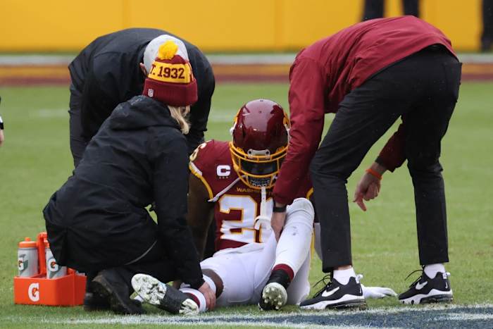 Landon Collins Down Field © Geoff Burke 2020 Oct 25